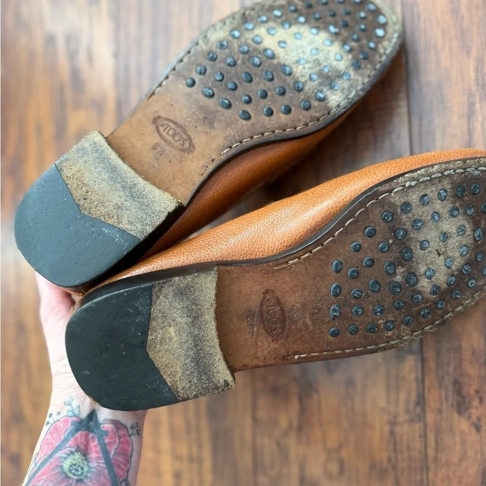 Tod's Men’s Brown Drivers Classic Grained Leather Penny Loafers | Size 8.5